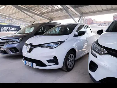 Begagnad Renault Zoe Life 80 kW (109 HK) 2020 Vit Halvkombi