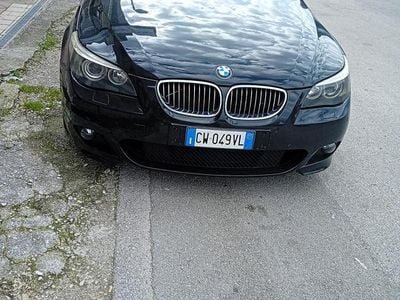 Usata BMW 545 333 CV (244 kW) 2005 Nero Berlina