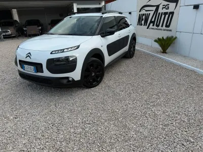 Usata Citroën C4 Feel 99 CV (72 kW) 2017 Bianco Berlina