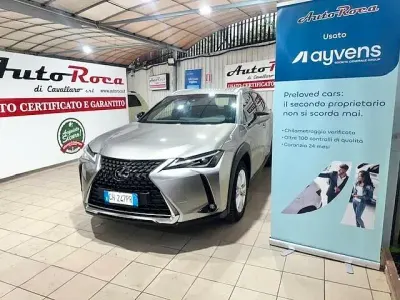 Usata Lexus UX Business Edition 152 CV (111 kW) 2021 Grigio SUV