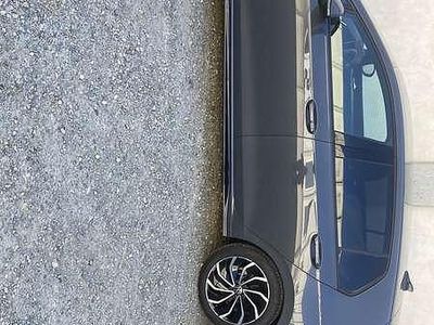 Begagnad VW Golf VIII R-line Plus 150 HK (110 kW) 2025 Silver Sedan