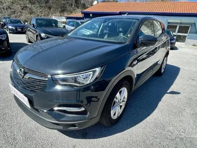 Usata Opel Grandland X 131 CV (96 kW) 2019 Grigio SUV