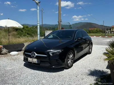 Usata Mercedes A180 Business 116 CV (85 kW) 2019 Nero Berlina