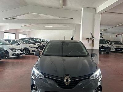 Usata Renault Clio V Intens 85 CV (62 kW) 2020 Grigio Berlina