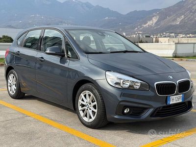 Usata BMW 216 Active Tourer Luxury Line 116 CV (85 kW) 2017 Grigio Monovolume