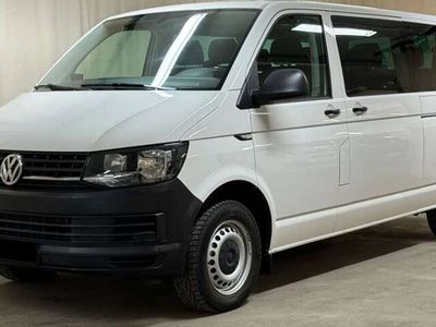 usata VW Caravelle T62.0 TDI 150CV / 9 Posti / R. ausiliario