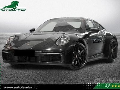 Porsche 911 Carrera 4