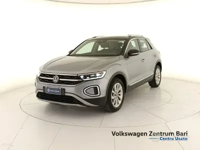 Usata VW T-Roc Style 116 CV (85 kW) 2025 Argento SUV