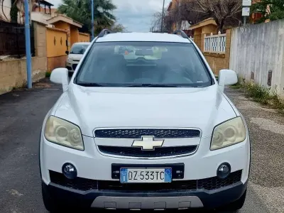 Usata Chevrolet Captiva 136 CV (100 kW) 2009 Bianco SUV