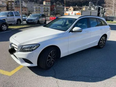 Usata Mercedes C220 194 CV (142 kW) 2018 Bianco Station wagon