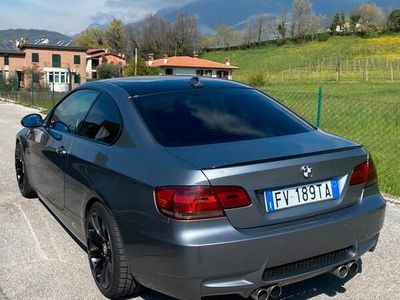 usata BMW 325 e92 i