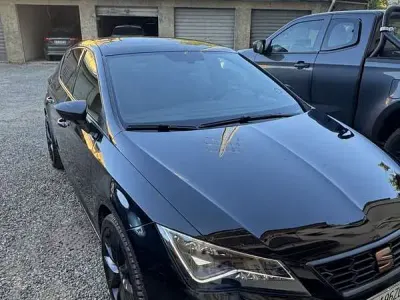 Usata Seat Leon Black Edition 131 CV (96 kW) 2019 Nero Berlina