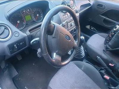 Usata Ford Fiesta 2008 Blu Berlina