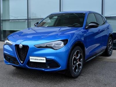 Blu Usata 2024 Alfa Romeo Stelvio Veloce SUV | 41.500 € (Buon prezzo)