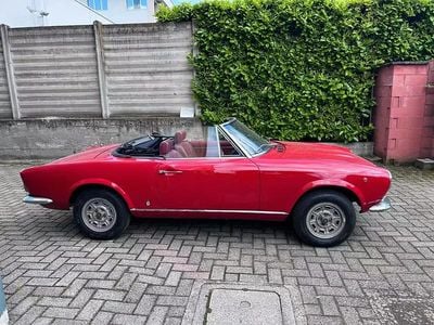 Usata Fiat 124 Spider Sport 88 CV (64 kW) 1966 Rosso Cabrio