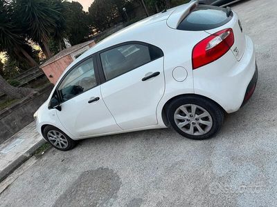 usata Kia Rio 1.1 CRDI