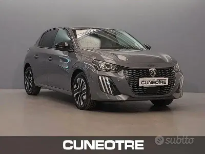 Usata Peugeot 208 Allure 101 CV (74 kW) 2025 Grigio Utilitaria