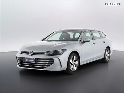 Usata VW Passat Business 150 CV (110 kW) 2024 Grigio Station wagon
