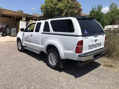 Begagnad Toyota HiLux 144 HK (105 kW) 2013 Vit Pickup