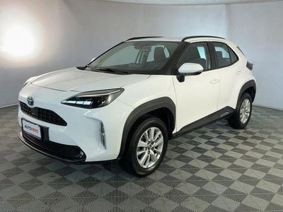 Usata Toyota Yaris Hybrid Active 116 CV (85 kW) 2023 Bianco