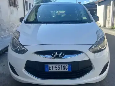 Usata Hyundai ix20 Classic 90 CV (66 kW) 2014 Bianco Utilitaria