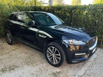 Usata Jaguar F-Pace R-Sport 179 CV (131 kW) 2018 SUV