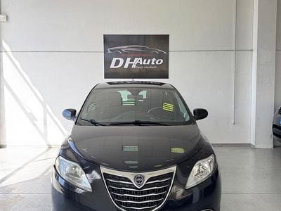 Usata Lancia Ypsilon Platinum 69 CV (50 kW) 2014 Nero Utilitaria
