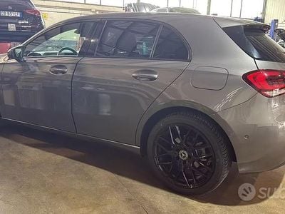 Usata Mercedes A180 Executive 116 CV (85 kW) 2020 Grigio Berlina
