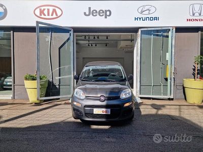 Usata Fiat Panda Lounge 69 CV (50 kW) 2020 Grigio Utilitaria