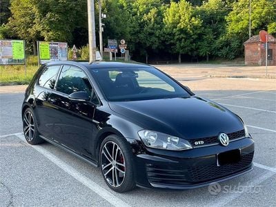 Usata VW Golf VII GTD 184 CV (135 kW) 2015
