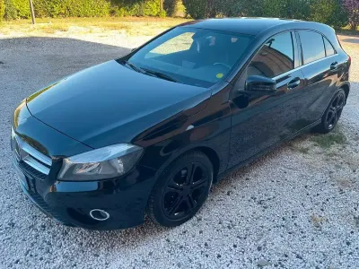 Usata Mercedes A160 Premium 90 CV (66 kW) 2014 Nero Utilitaria
