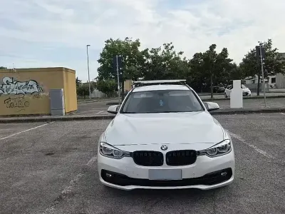 Usata BMW 318 Sport Line 150 CV (110 kW) 2016 Station wagon
