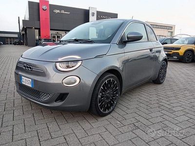 Usata Fiat 500e La Prima 86 kW (118 CV) 2021 Grigio Berlina