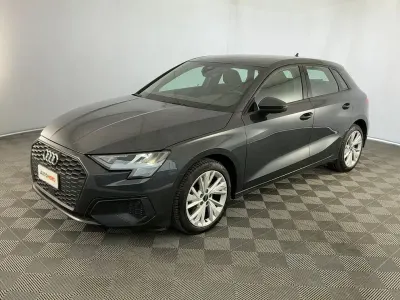 Usata Audi A3 150 CV (110 kW) 2021 Grigio Berlina