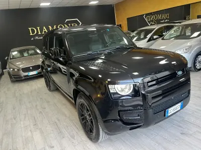 Usata Land Rover Defender HSE 248 CV (182 kW) 2022 Nero SUV