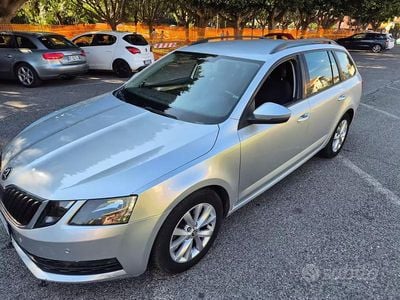 Begagnad Skoda Octavia 115 HK (84 kW) 2018 Grå Kombi