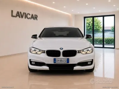 Usata BMW 320 Gran Turismo Sport Line 184 CV (135 kW) 2014 Bianco Berlina