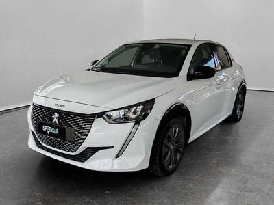 Usata Peugeot e-208 Allure 100 kW (136 CV) 2023 Bianco Utilitaria