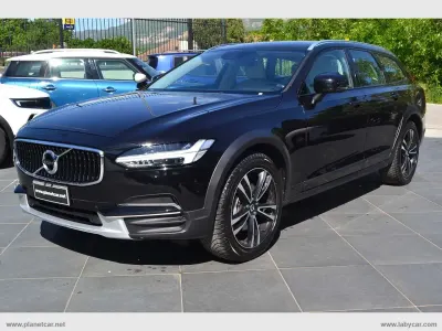Usata Volvo V90 CC Business Edition 190 CV (139 kW) 2021 Nero Station wagon