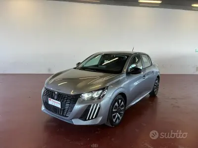 Nuova Peugeot 208 Business-Line 101 CV (74 kW) 2026 Grigio Utilitaria