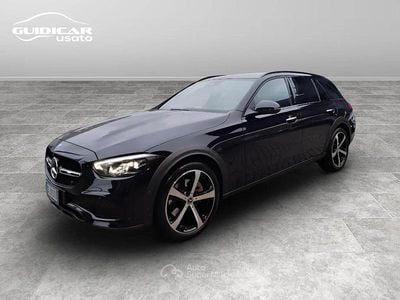 Usata Mercedes C220 Premium Plus 200 CV (147 kW) 2022 Nero metallizzato Station wagon