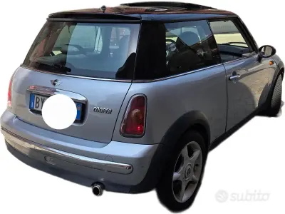 Usata Mini Cooper 2002 Utilitaria