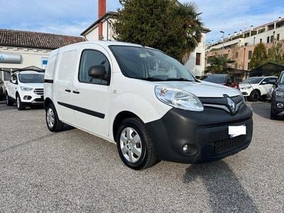 Usata Renault Kangoo 95 CV (69 kW) 2020 Bianco pastello Monovolume