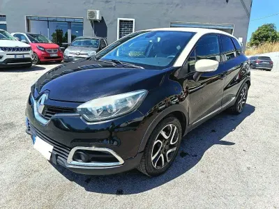 Usata Renault Captur 90 CV (66 kW) 2015 Nero SUV