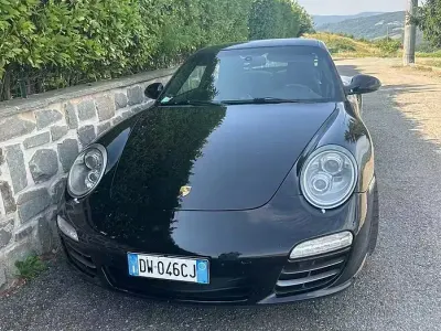 Usata Porsche 997 385 CV (283 kW) 2009 Nero Coupé