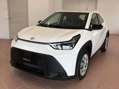 Nuova Toyota Aygo X Active 92 CV (67 kW) 2026 Other SUV