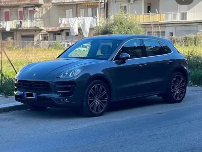 Usata Porsche Macan Turbo 400 CV (294 kW) 2014 Grigio SUV