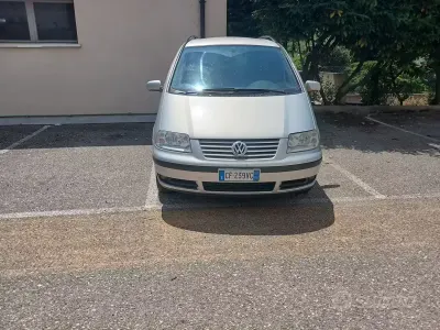Usata VW Sharan 116 CV (85 kW) 2003 Grigio Monovolume