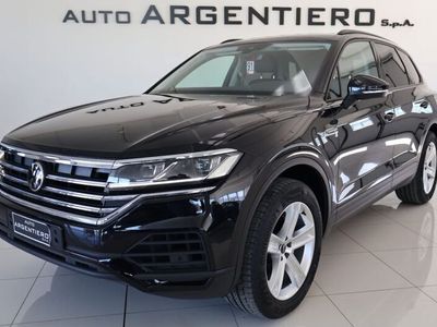 usata VW Touareg 3.0 V6 TDI SCR Style Pelle cerchi 20 RESTYLING