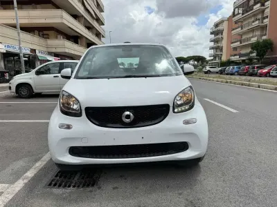 Usata Smart ForTwo Cabrio Passion 90 CV (66 kW) 2019 Bianco Cabrio